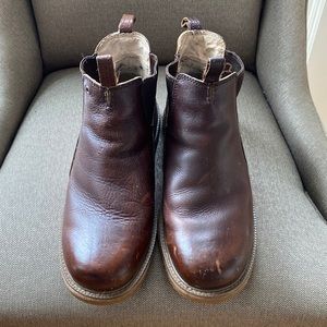 Georgia giant boot company slip on/chukka boot.